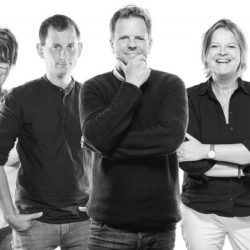 Gruppenfotos durch Einzelportraits